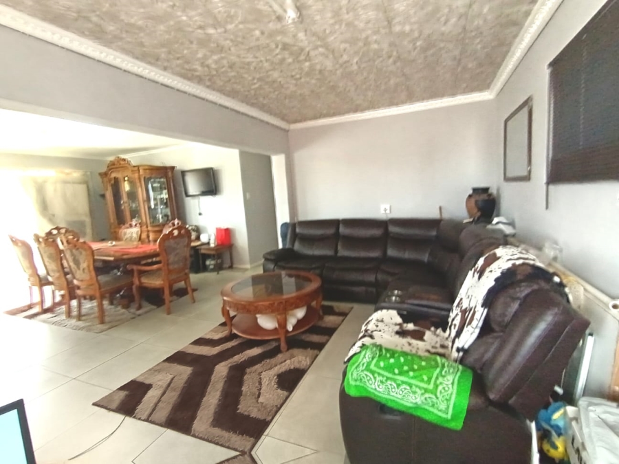 3 Bedroom Property for Sale in Parsonsvlei Eastern Cape